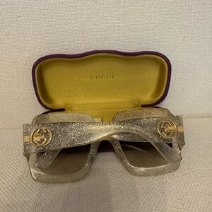 Gucci sunglasses
